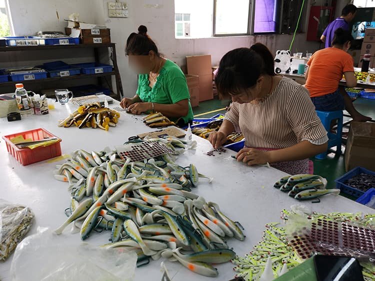 producing lure