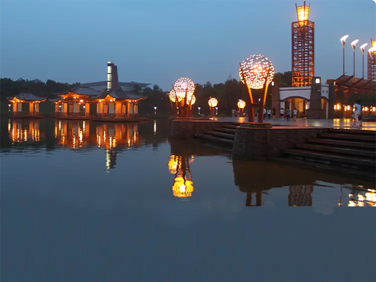 Foshan qiandenglake park
